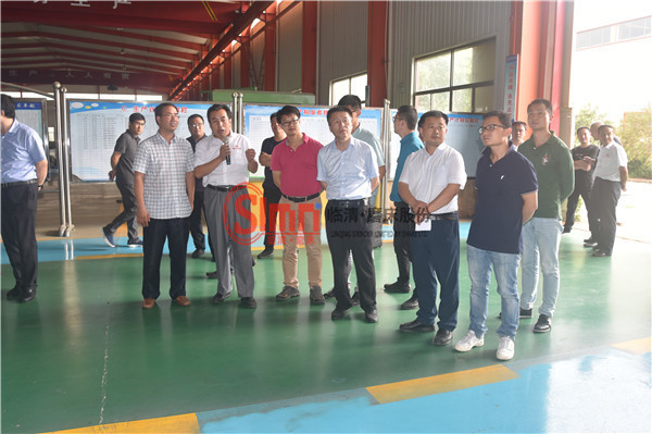 領(lǐng)導來考察